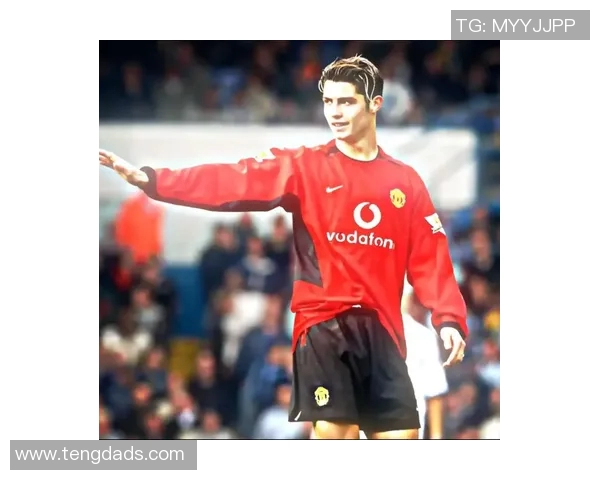 聚焦足球巨星独特魅力单人头像展现球场风采与个人魅力