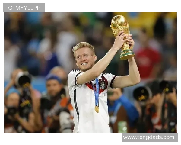 2002年世界杯球星回顾与风采展现：荣耀时刻与传奇故事